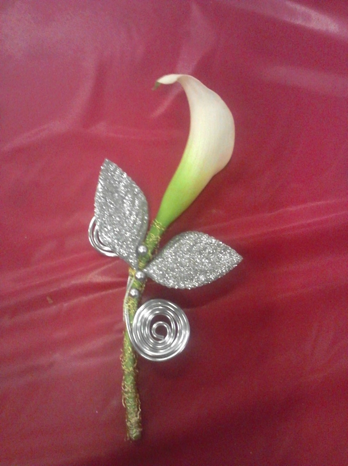 Boutonniere with glimmer