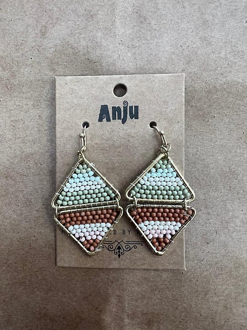 Anju Layered Triangles - Sage & Brown