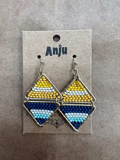 Anju Layered Triangles - Yellow & Navy